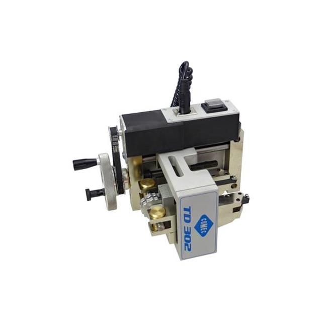 Станок для проточки тормозных дисков легковых автомобилей без снятия с автомобиля Comec TD302.TRI